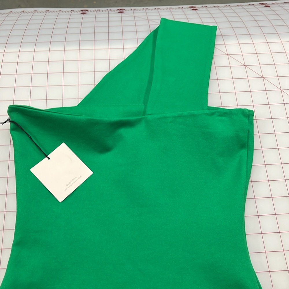 SUPERDOWN NWT "Rockie" Party Bodycon One Shoulder Bright Green Mini Dress SZ M - Picture 10 of 15